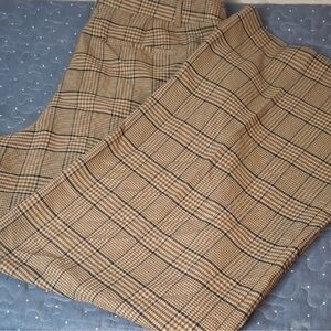 New York and Company 7th Avenue
Plaid Tan and Black Pants size 14
